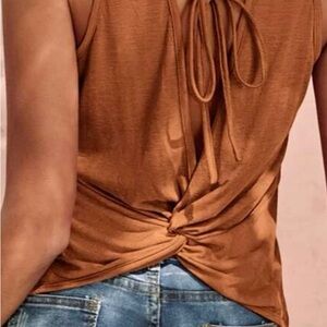 LUNE Tie Back Tank Top